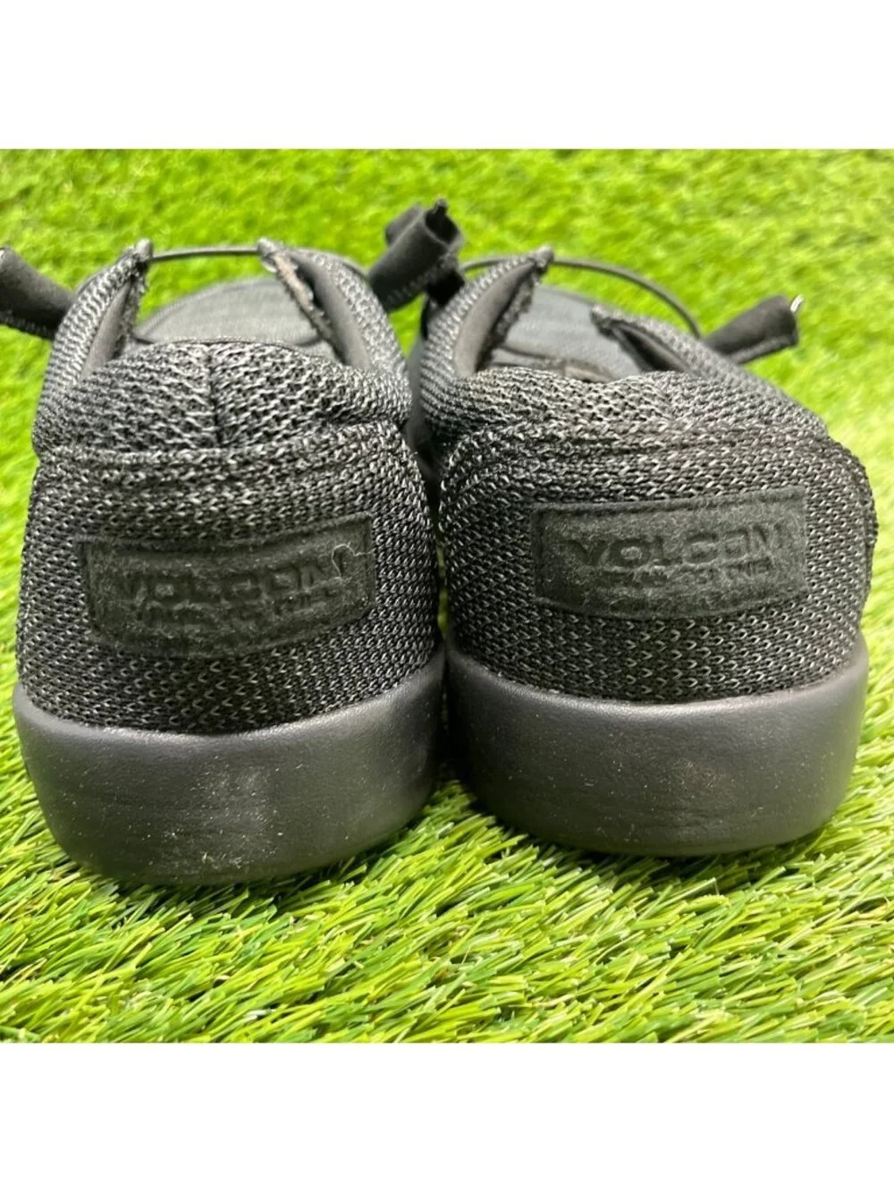 Volcom Chill Womens Size 9W Black Gray Composite Toe Safety Work Slip-On Shoes